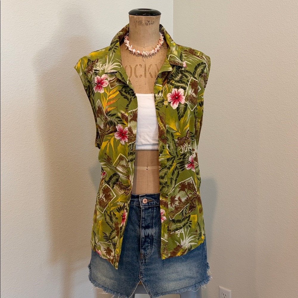 Tropical Green Sleeveless Women Top